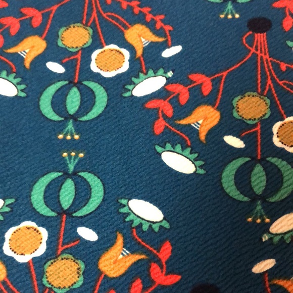 NWT Small Lularoe floral Cassie pencil skirt - Picture 7 of 8